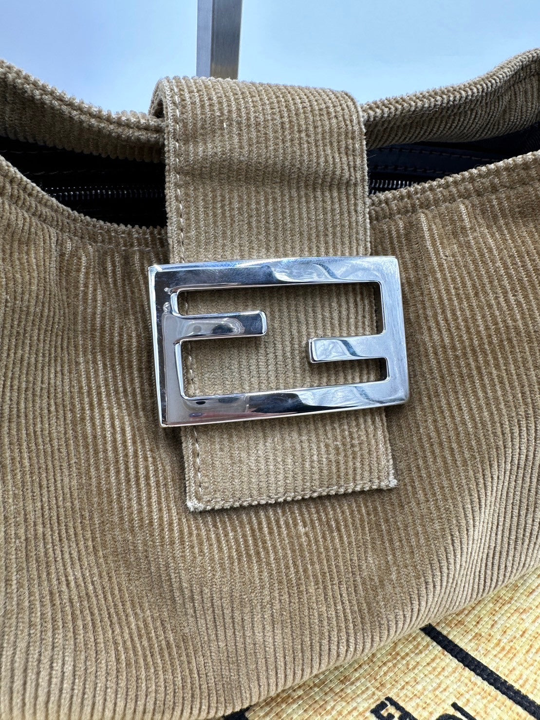 FENDI Shoulder Bag