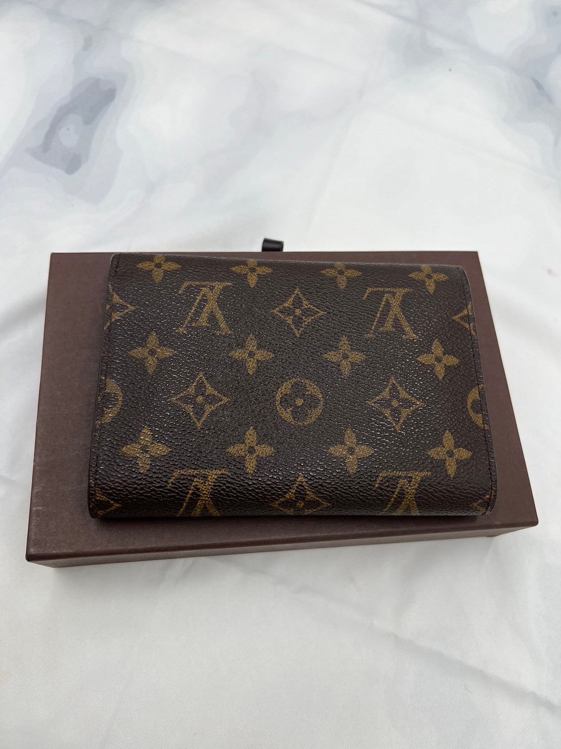 LV Trifold Wallet