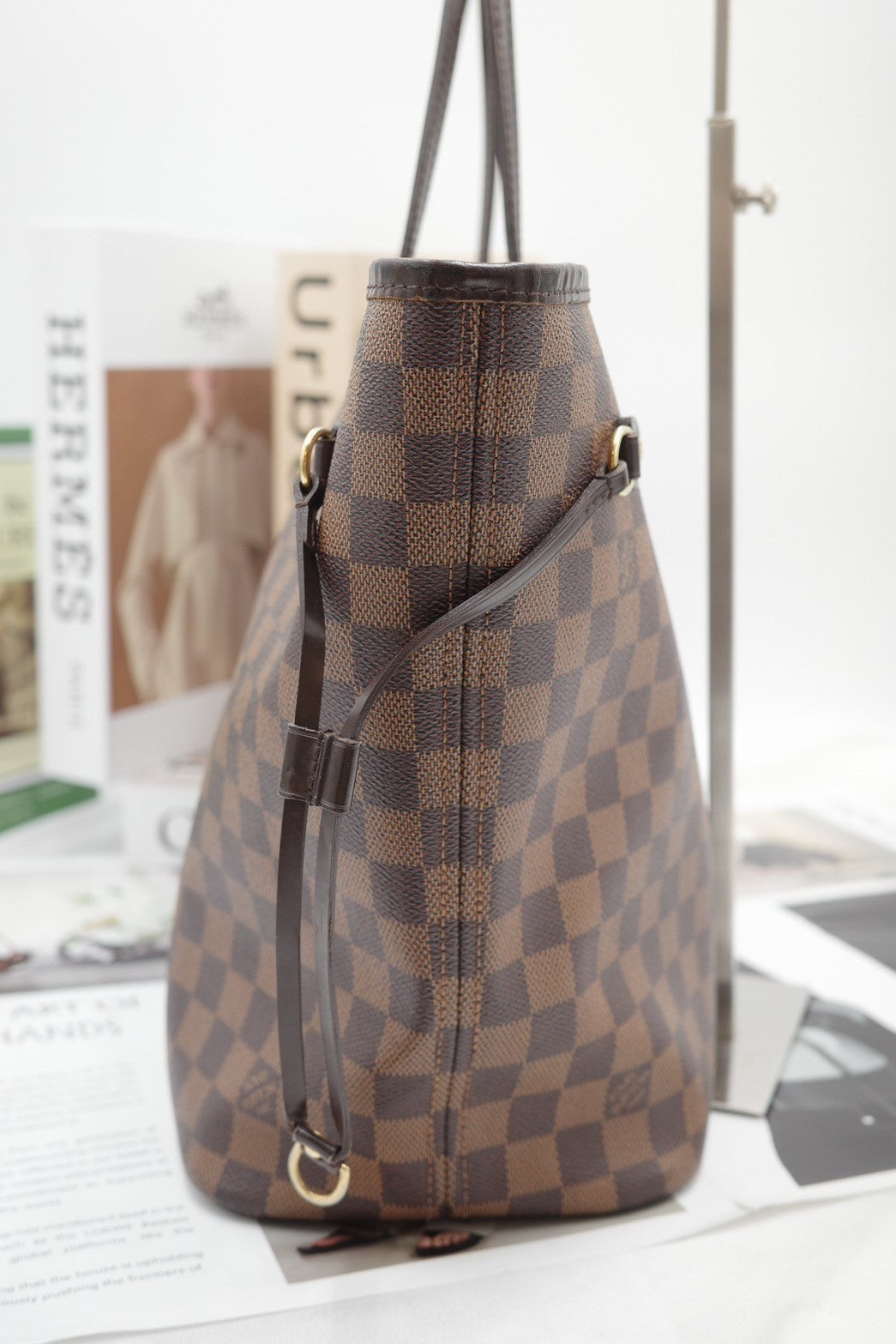 LV Damier Neverfull MM