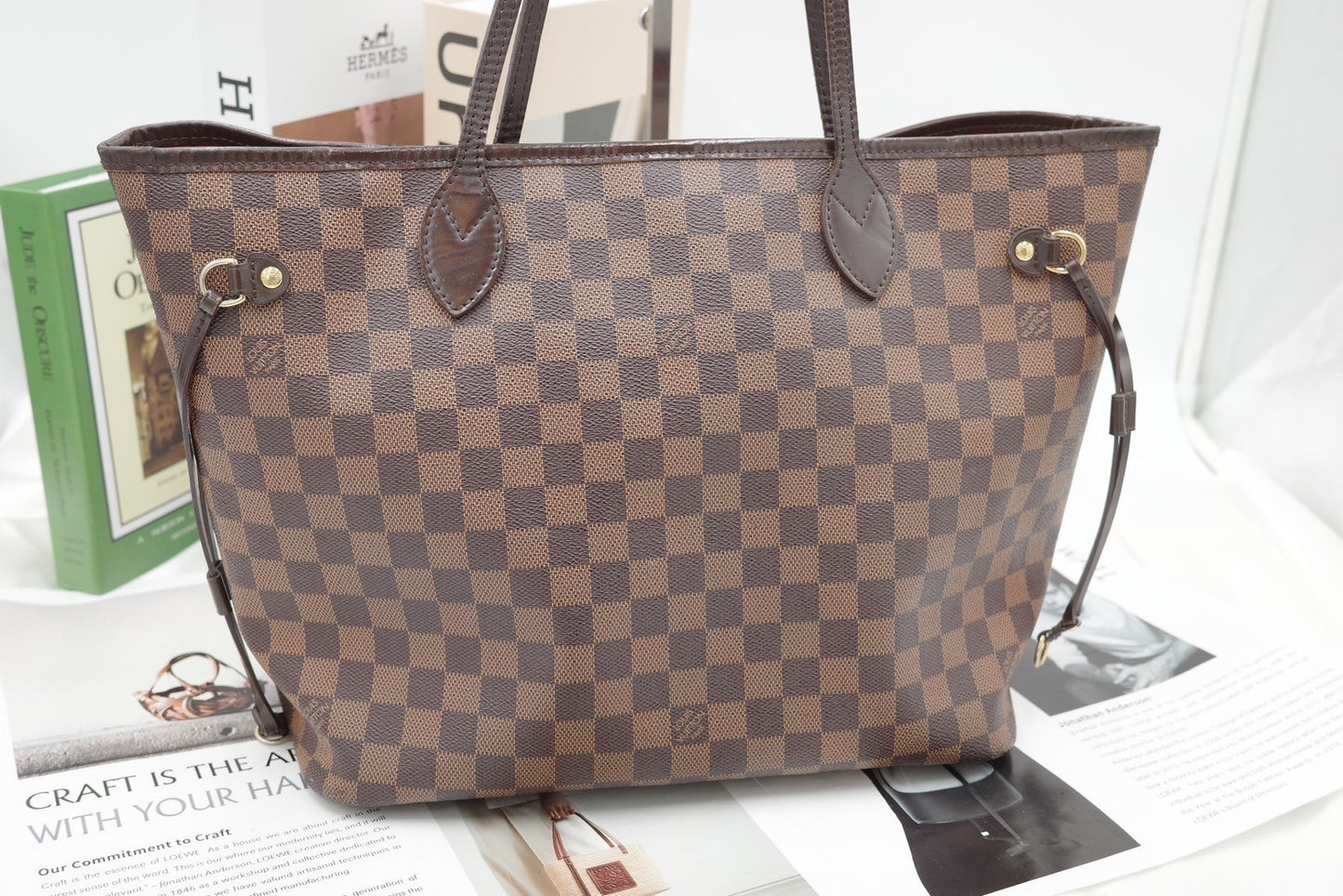 LV Damier Neverfull MM